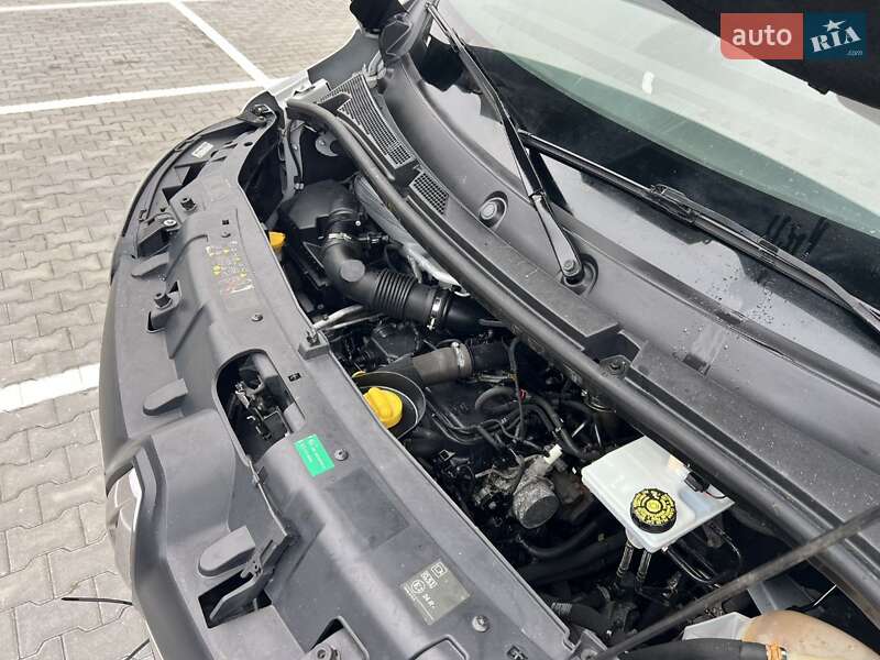 Тентованый Renault Master 2021 в Днепре