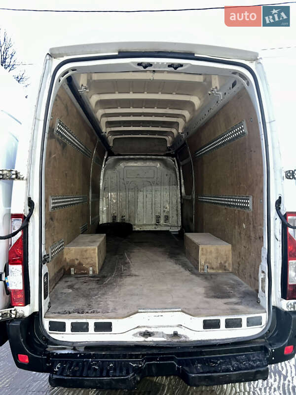 Микроавтобус грузовой (до 3,5т) Renault Master 2013 в Ивано-Франковске