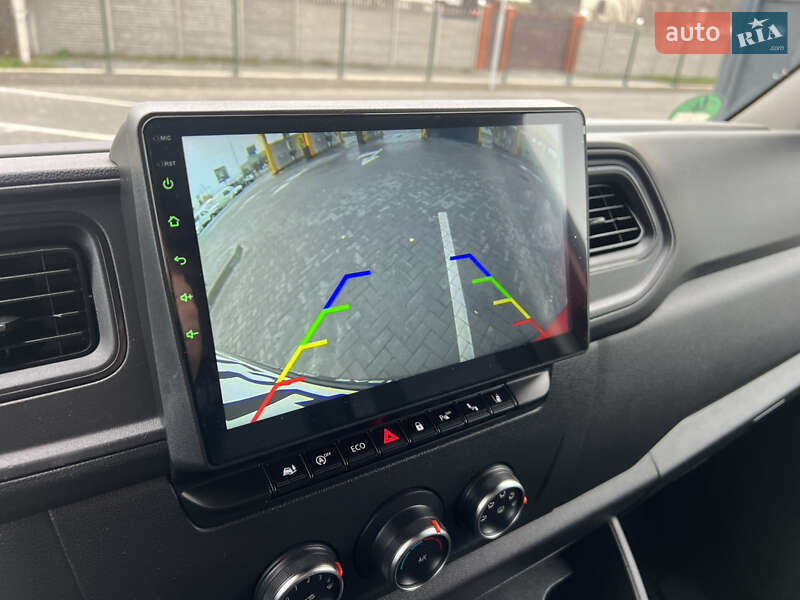 Вантажний фургон Renault Master 2023 в Дніпрі