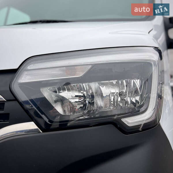 Вантажний фургон Renault Master 2021 в Києві