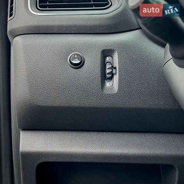 Вантажний фургон Renault Master 2021 в Києві