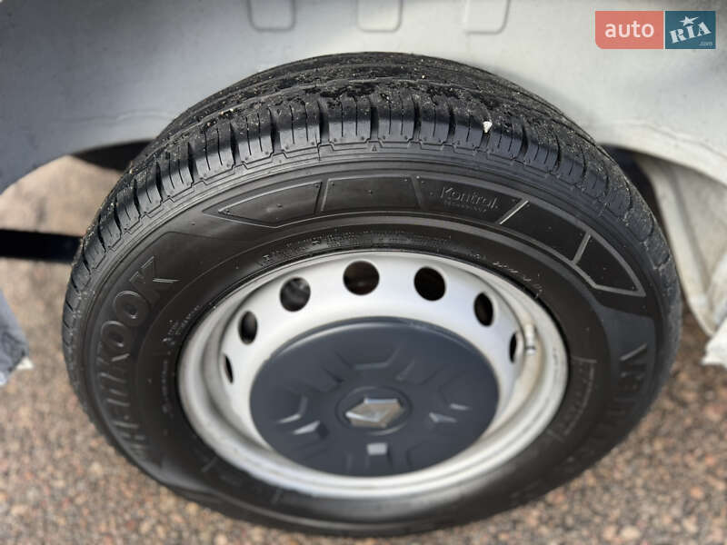 Вантажний фургон Renault Master 2020 в Києві