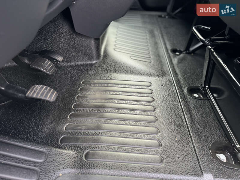 Вантажний фургон Renault Master 2020 в Києві