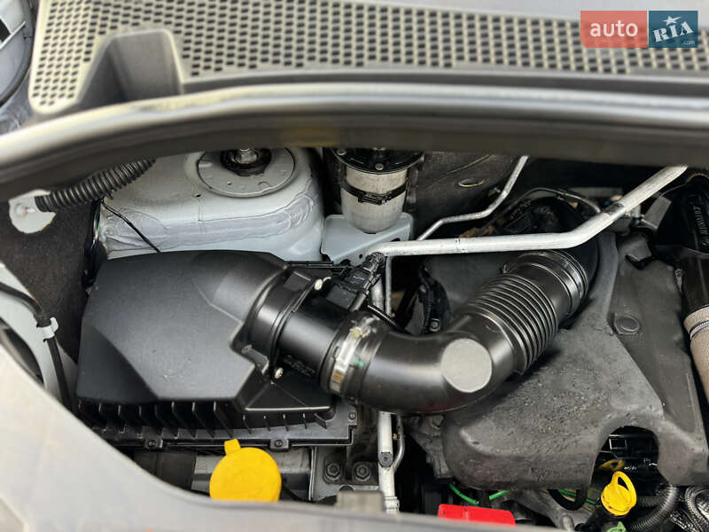 Вантажний фургон Renault Master 2020 в Києві