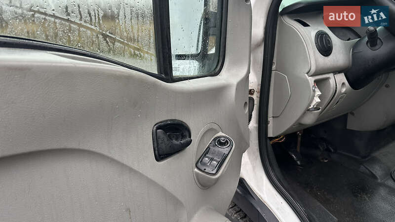 Вантажний фургон Renault Master 2006 в Києві