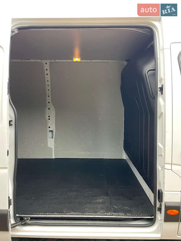 Вантажний фургон Renault Master 2020 в Дубні