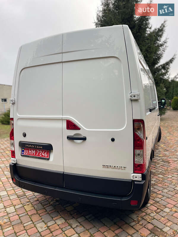 Вантажний фургон Renault Master 2020 в Дубні