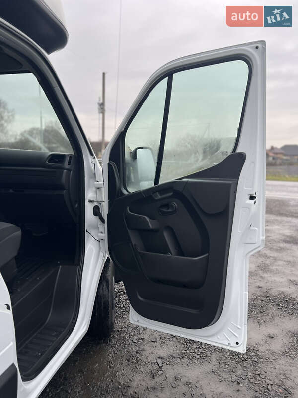 Тентований Renault Master 2022 в Ковелі