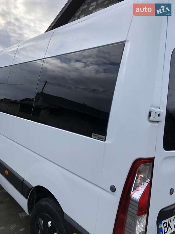 Минивэн Renault Master 2014 в Хмельницком