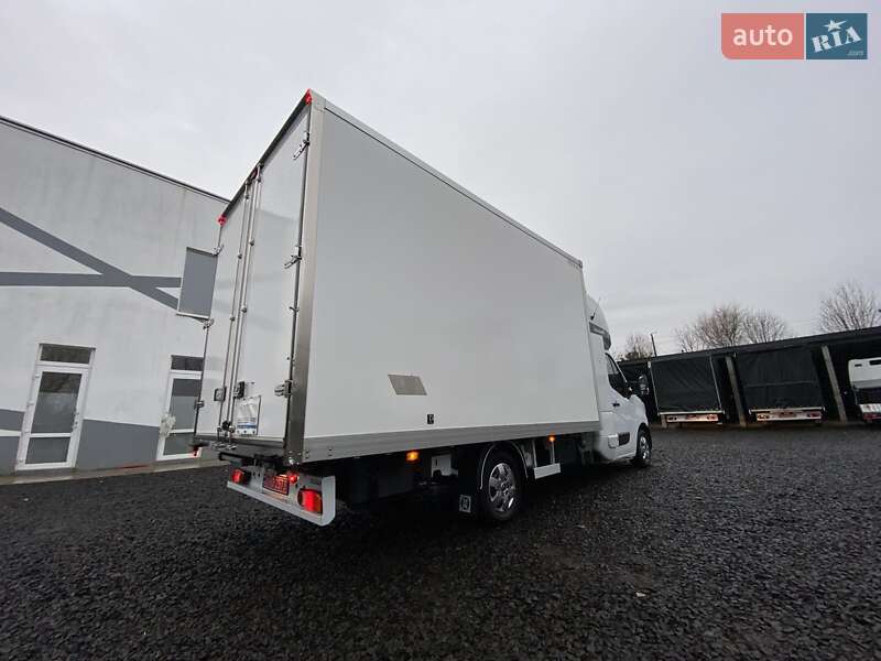 Другие грузовики Renault Master 2023 в Киеве
