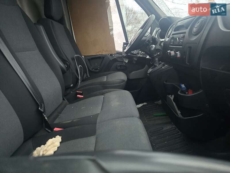 Вантажний фургон Renault Master 2018 в Києві