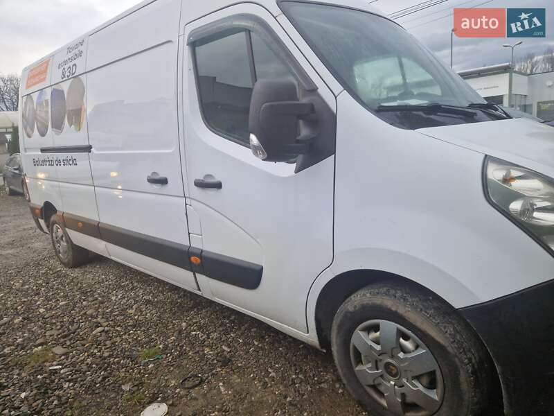 Вантажний фургон Renault Master 2019 в Ужгороді