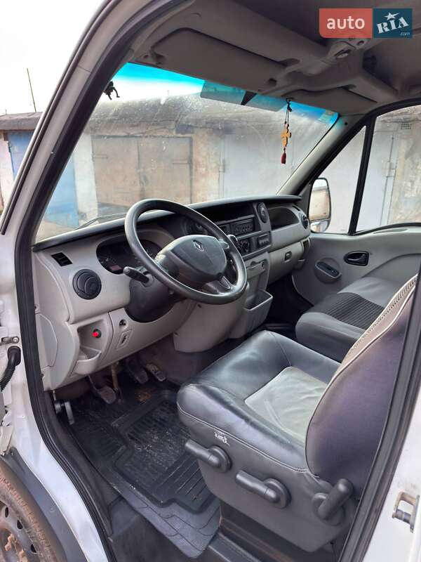 Грузовой фургон Renault Master 2007 в Кривом Роге фото 9 Грузовой фургон Renault Master 2007 в Кривом Роге