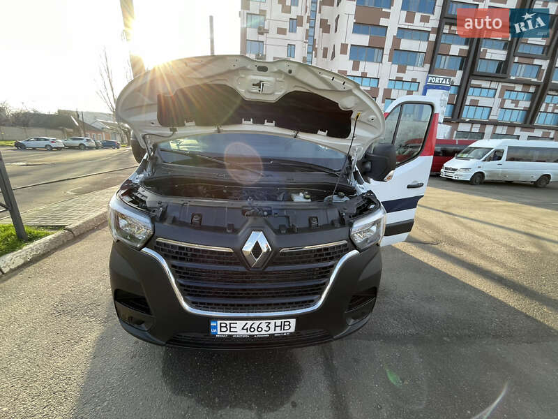 Мікроавтобус вантажний (до 3,5т) Renault Master 2023 в Миколаєві