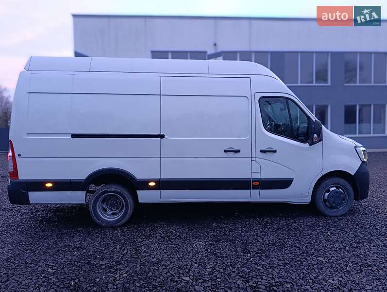 Вантажний фургон Renault Master 2022 в Києві