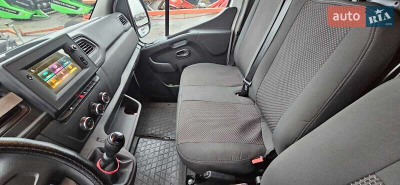 Грузопассажирский фургон Renault Master 2023 в Днепре фото 8 Грузопассажирский фургон Renault Master 2023 в Днепре