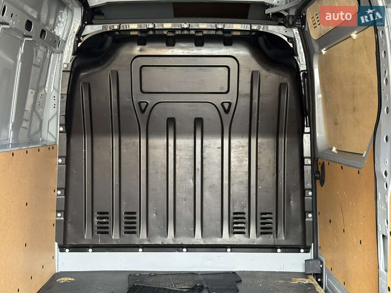 Грузовой фургон Renault Master 2020 в Полтаве