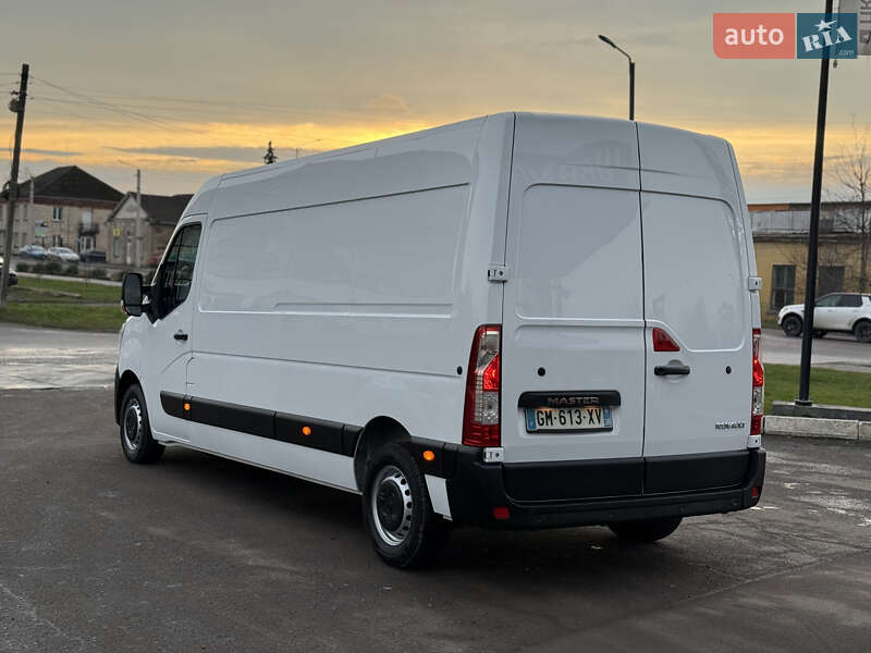 Грузовой фургон Renault Master 2023 в Дубно