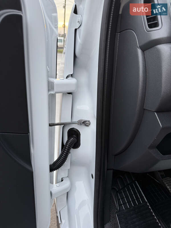 Грузовой фургон Renault Master 2023 в Дубно