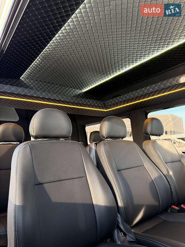 Мінівен Renault Master 2020 в Львові