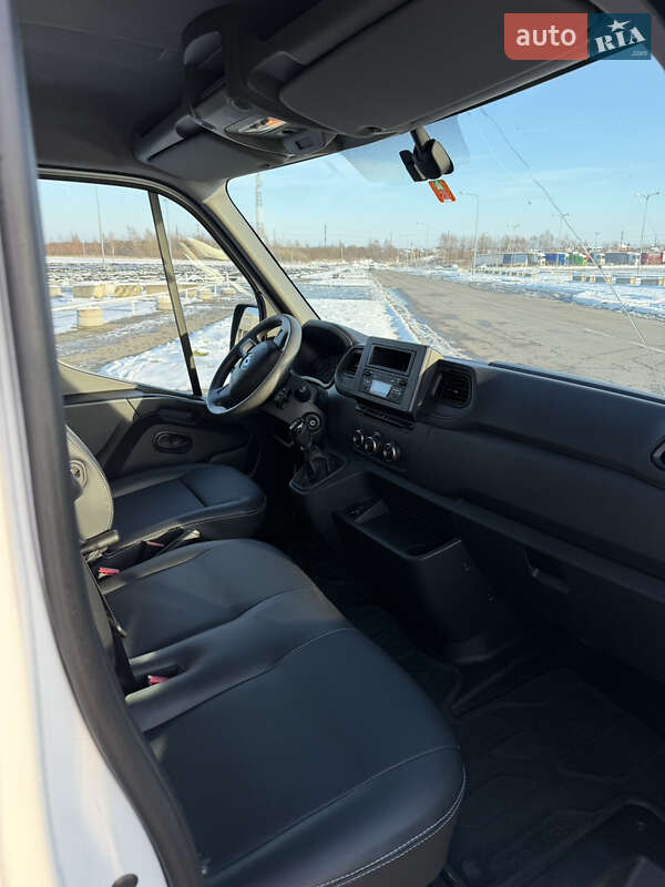 Мінівен Renault Master 2020 в Львові