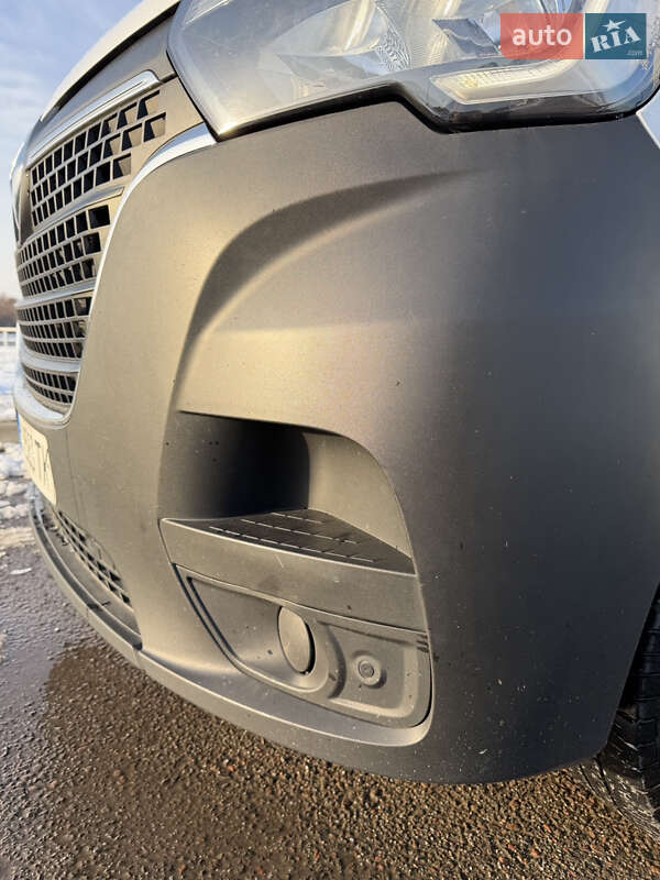 Мінівен Renault Master 2020 в Львові