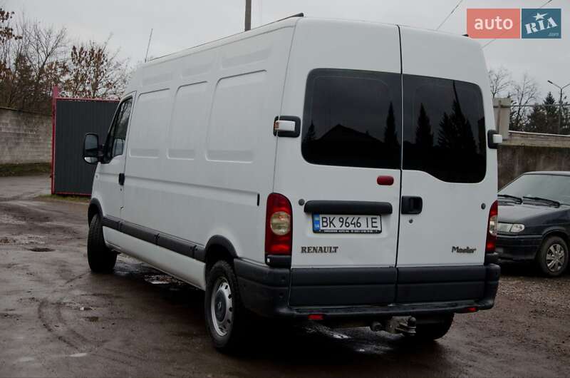 Грузовой фургон Renault Master 2007 в Сарнах