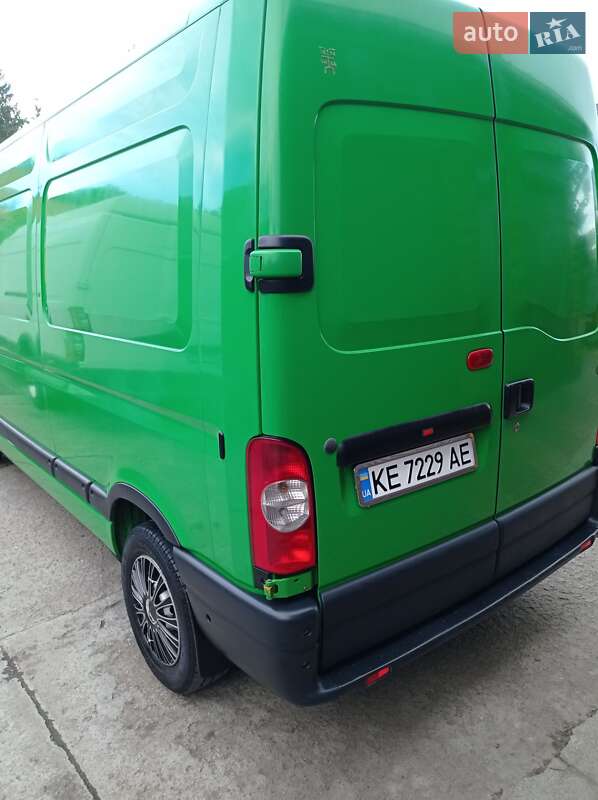 Вантажний фургон Renault Master 2006 в Долинській