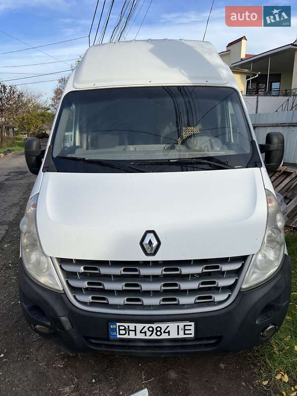 Вантажний фургон Renault Master 2011 в Одесі