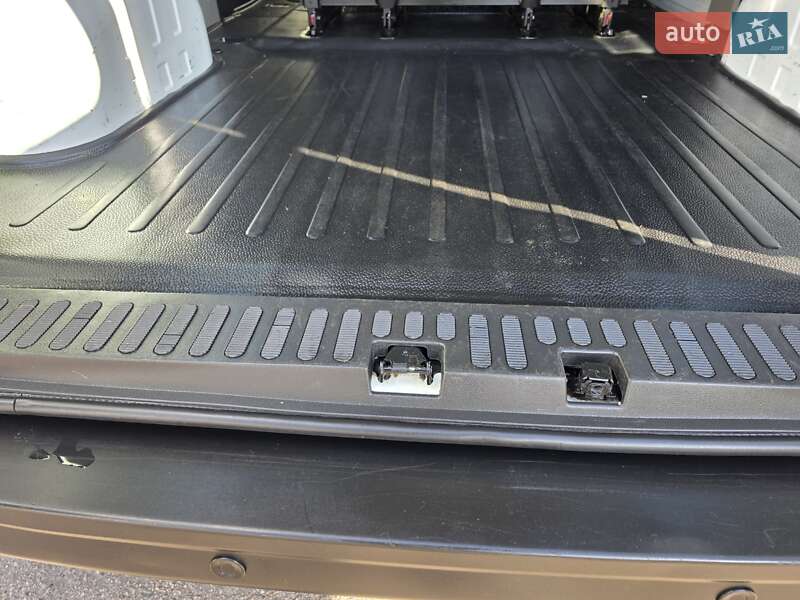 Універсал Renault Master 2018 в Одесі