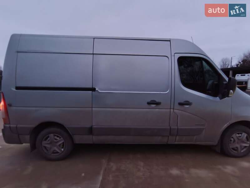 Вантажний фургон Renault Master 2011 в Ковелі