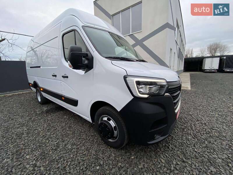 Грузовой фургон Renault Master 2022 в Киеве