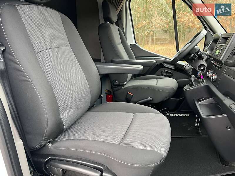 Тентований Renault Master 2023 в Києві