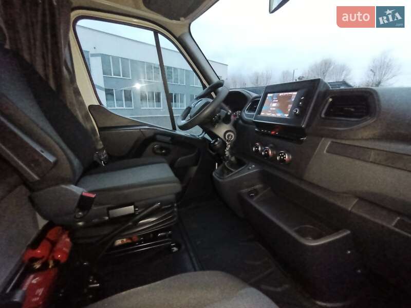 Вантажний фургон Renault Master 2023 в Києві