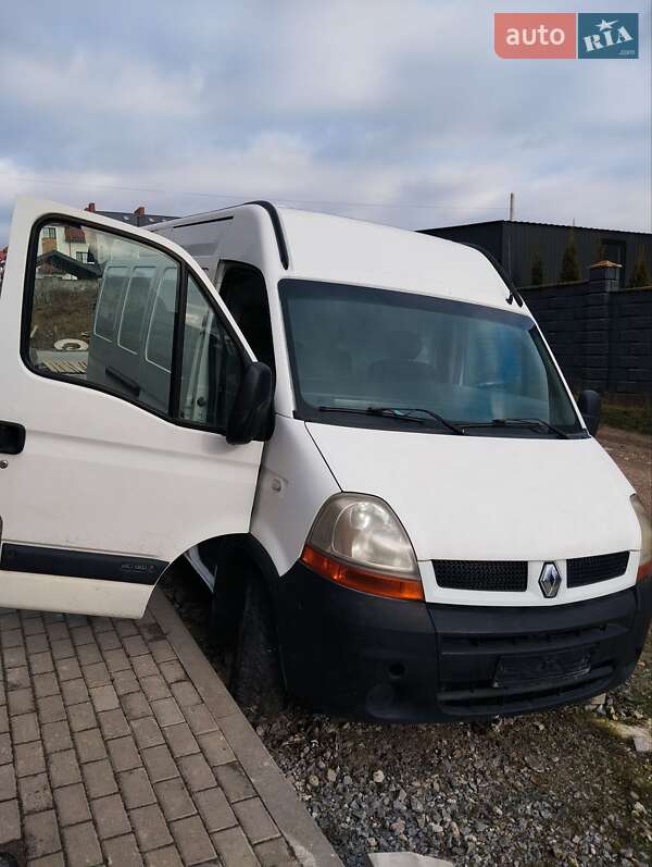 Минивэн Renault Master 2005 в Ровно