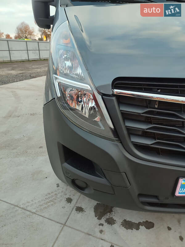 Вантажний фургон Renault Master 2021 в Луцьку