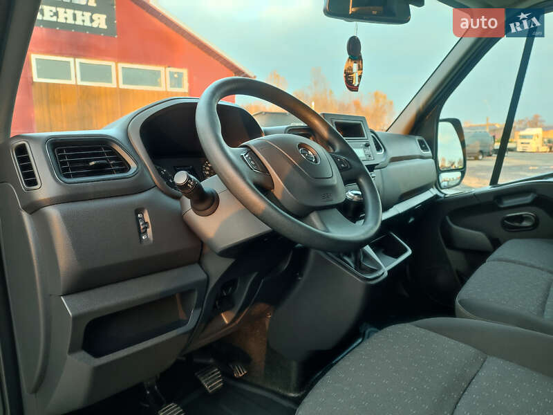 Вантажний фургон Renault Master 2021 в Луцьку