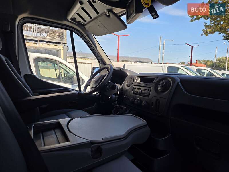 Мінівен Renault Master 2018 в Одесі