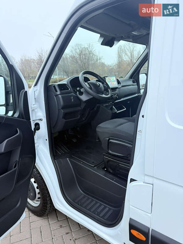 Вантажний фургон Renault Master 2022 в Києві