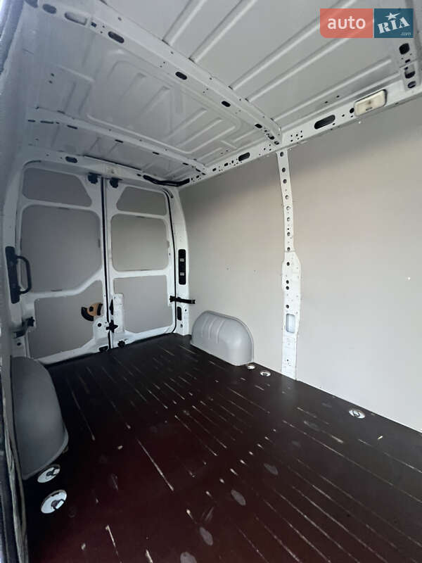 Вантажний фургон Renault Master 2021 в Луцьку