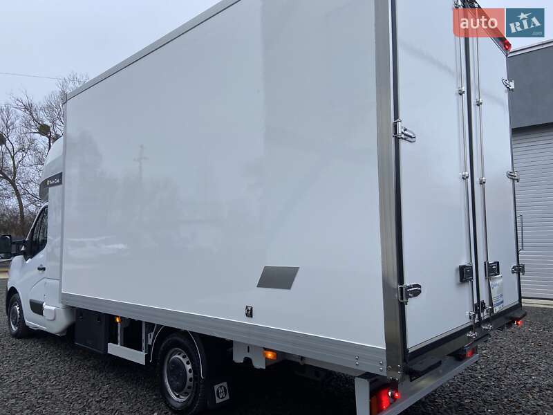 Другие грузовики Renault Master 2022 в Киеве