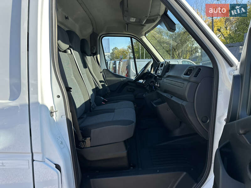 Вантажний фургон Renault Master 2020 в Рівному фото 25 Вантажний фургон Renault Master 2020 в Рівному
