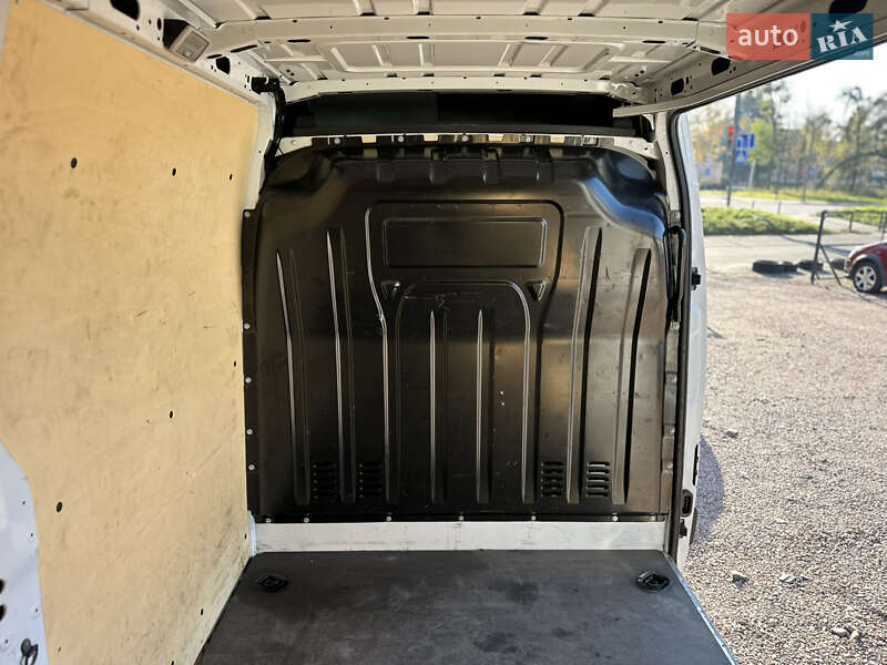 Вантажний фургон Renault Master 2020 в Рівному фото 30 Вантажний фургон Renault Master 2020 в Рівному