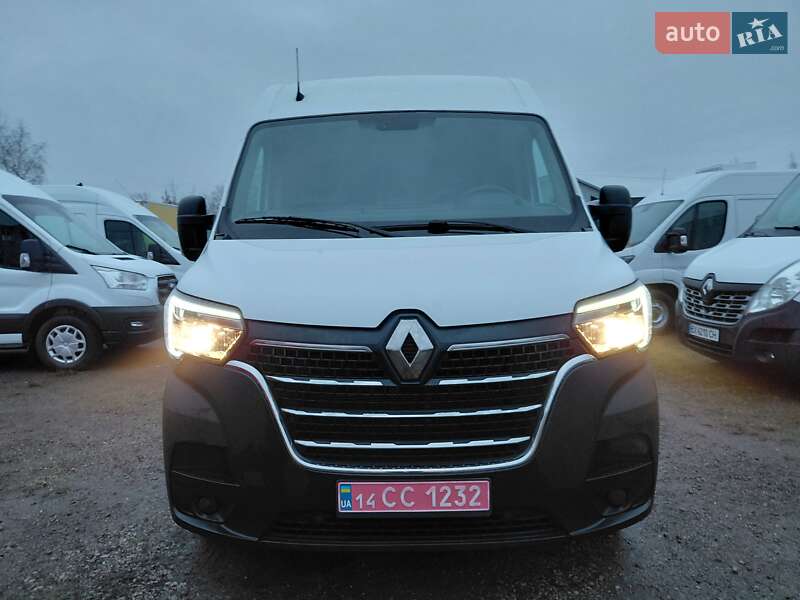 Вантажний фургон Renault Master 2023 в Івано-Франківську