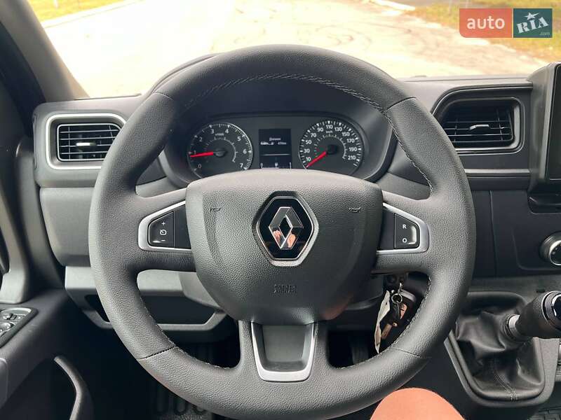 Грузовой фургон Renault Master 2022 в Киеве фото 10 Грузовой фургон Renault Master 2022 в Киеве