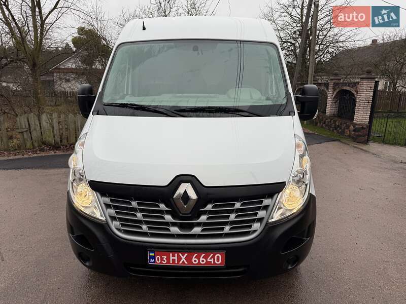 Грузовой фургон Renault Master 2015 в Житомире