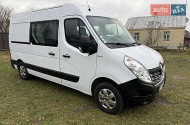 Вантажопасажирський фургон Renault Master 2018 в Дубні