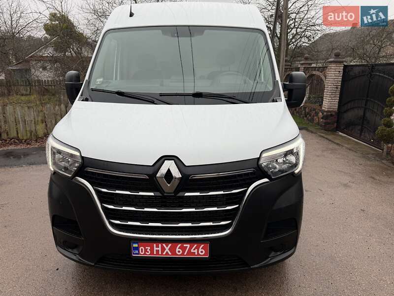 Renault Master 2023