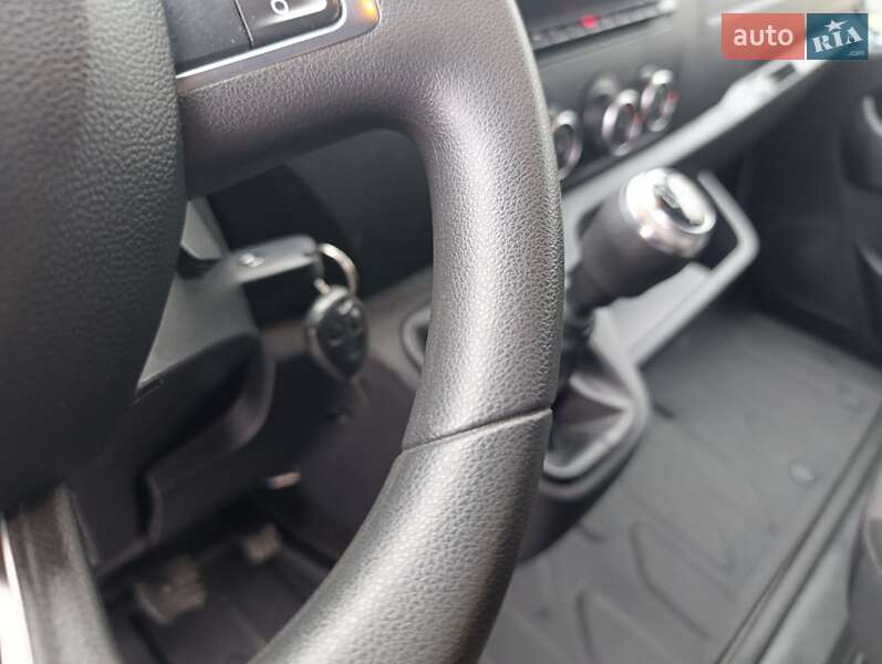 Грузовой фургон Renault Master 2022 в Киеве фото 23 Грузовой фургон Renault Master 2022 в Киеве