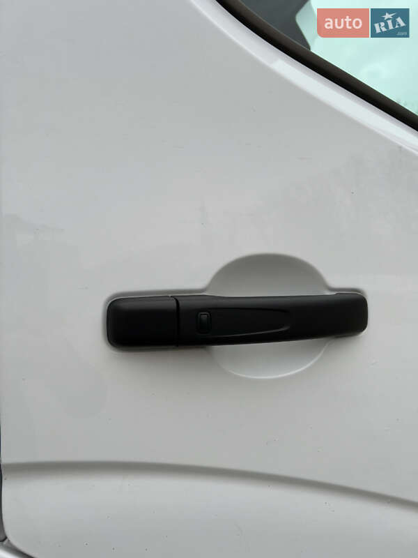 Грузовой фургон Renault Master 2022 в Луцке фото 8 Грузовой фургон Renault Master 2022 в Луцке